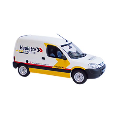 Haulotte Services Car